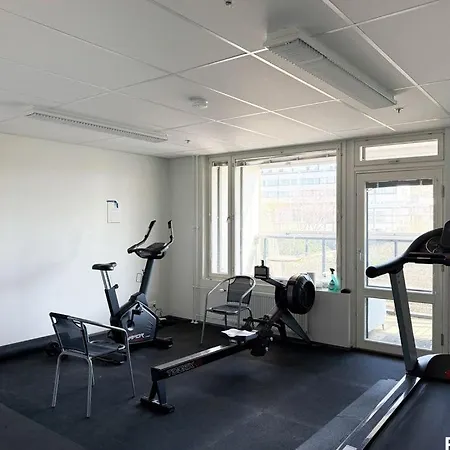 Kaksio Leppaevaaran Tornissa شقة